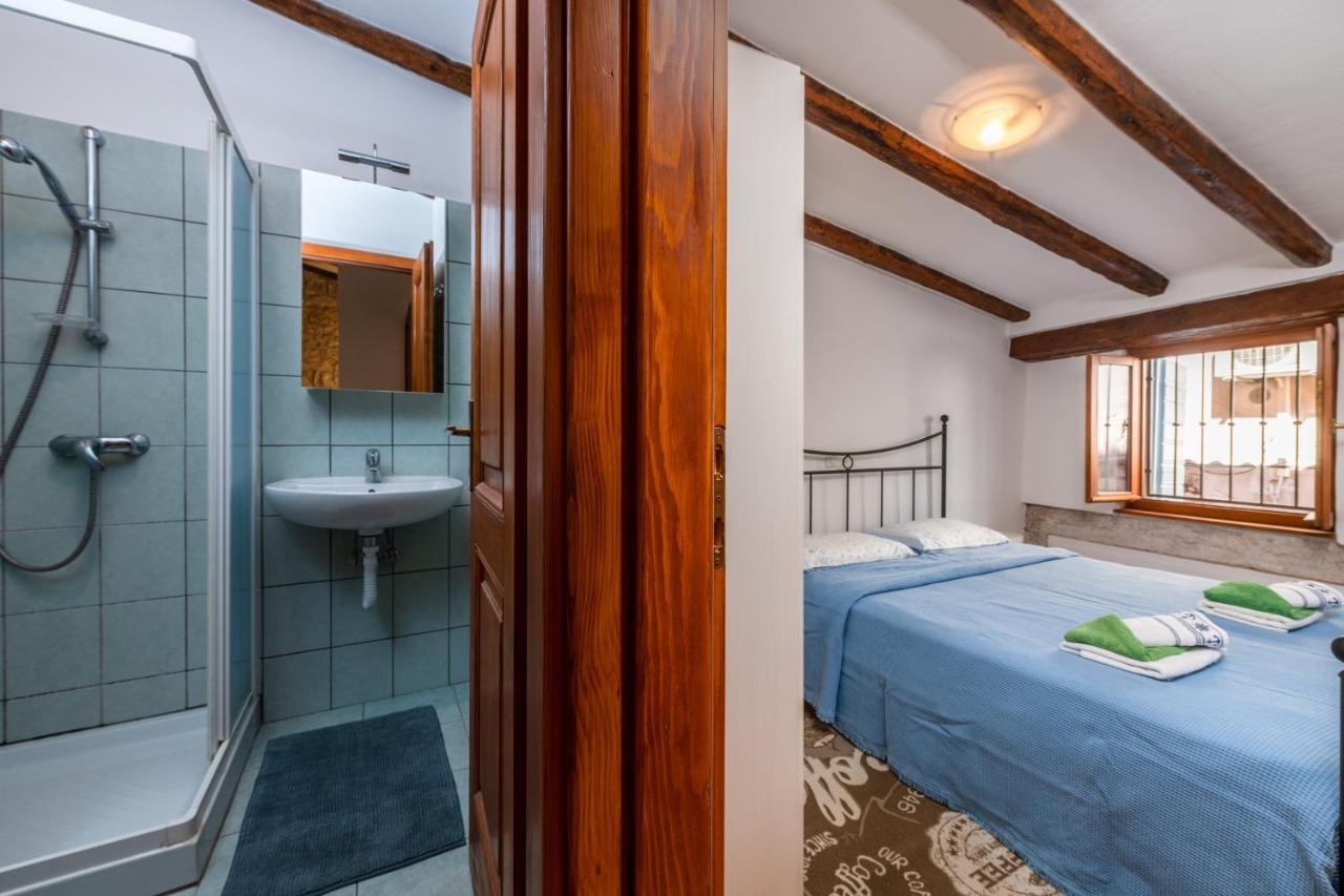 Apartment Blue Bay Free Parking Rovinj Exterior foto